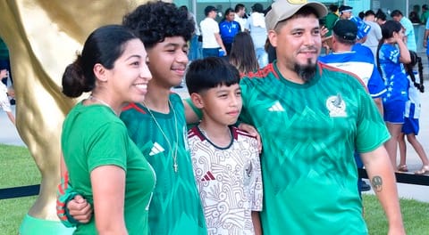 MEXICO DOMINATES AGAINST HONDURAS IN GOLD CUP ACTION AT NRG STADIUM